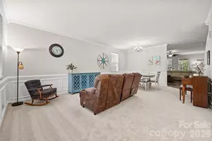 8724 Gray Willow Rd, Charlotte, NC 28227 - Photo 4