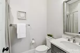 4017 Ashton Ridge Ln, Charlotte, NC 28226 - Photo 16