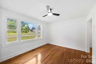 301 Gittens St, Lowell, NC 28098 - Photo 6