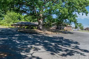 304 S Main St, Morganton, NC 28655 - Photo 1