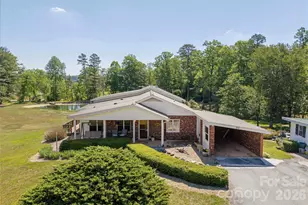 231 Allen Rd, East Flat Rock, NC 28726 - Photo 2