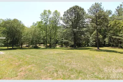 231 Allen Road, East Flat Rock, NC 28726 - Photo 16