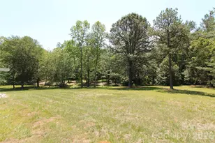 231 Allen Rd, East Flat Rock, NC 28726 - Photo 16