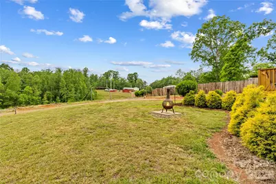 1026 Blue Ridge Ventures None, Morganton, NC 28655 - Photo 24