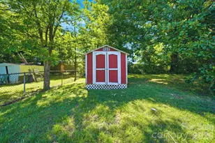 207 Starview Ln, Dallas, NC 28034 - Photo 18