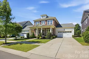 324 Sensibility Cir, Fort Mill, SC 29708 - Photo 4