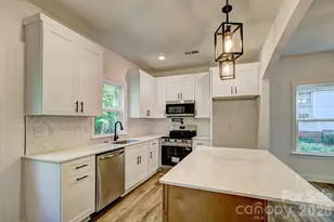 504 Oakland Dr, Shelby, NC 28150 - Photo 6