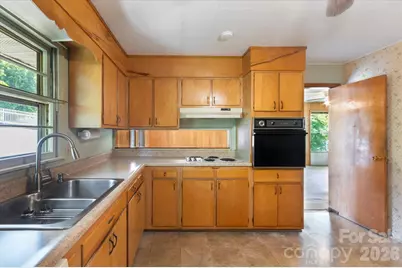 295 Bramlett Drive, Waynesville, NC 28785 - Photo 28