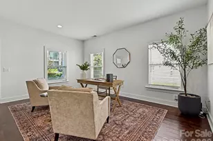 1216 Lomax Ave, Charlotte, NC 28211 - Photo 6