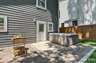 1216 Lomax Ave, Charlotte, NC 28211 - Photo 30