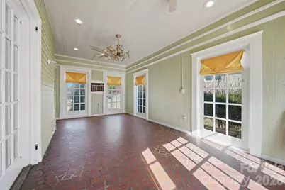1010 College Avenue SW, Lenoir, NC 28645 - Photo 12