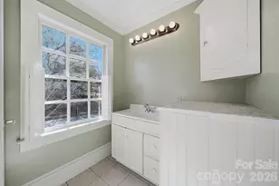 1010 College Ave SW, Lenoir, NC 28645 - Photo 32