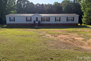 9385 US Hwy 52 Hwy N, Wadesboro, NC 28170 - Photo 2