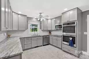 9807 Black Rd, Midland, NC 28107 - Photo 12