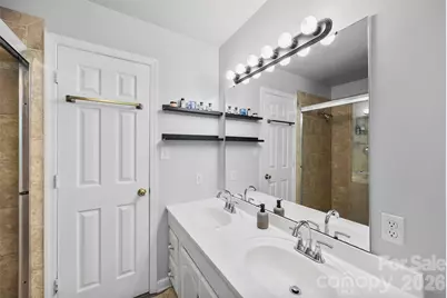2411 Roundabout Lane, Charlotte, NC 28210 - Photo 18