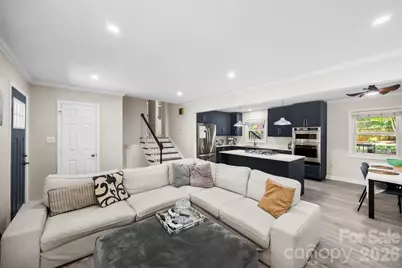 2411 Roundabout Lane, Charlotte, NC 28210 - Photo 6