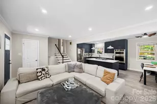 2411 Roundabout Ln, Charlotte, NC 28210 - Photo 6