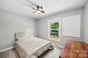 2411 Roundabout Ln, Charlotte, NC 28210 - Photo 14