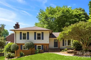 2411 Roundabout Ln, Charlotte, NC 28210 - Photo 1