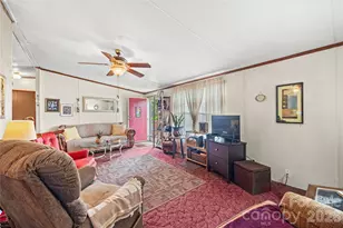 323 Carlyle Rd, Troutman, NC 28166 - Photo 10