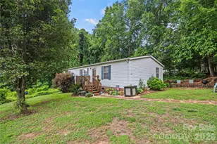 323 Carlyle Rd, Troutman, NC 28166 - Photo 24