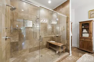 229 N Church St, Charlotte, NC 28202 - Photo 8
