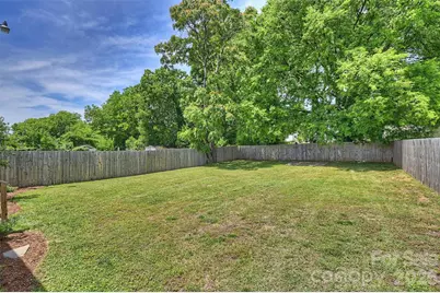 1017 Pegram Street, Charlotte, NC 28205 - Photo 16