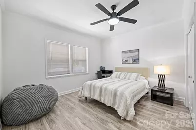 1017 Pegram Street, Charlotte, NC 28205 - Photo 14