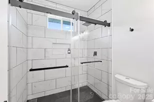 1017 Pegram St, Charlotte, NC 28205 - Photo 12