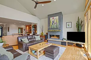 163 Old Poplar Ln, Flat Rock, NC 28731 - Photo 14