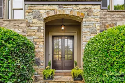 4001 Ainsdale Drive, Matthews, NC 28104 - Photo 2