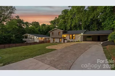 3400 Campbell Drive, Charlotte, NC 28205 - Photo 2