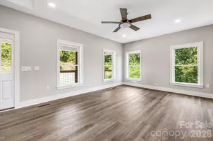 338 Espen Rdg, Asheville, NC 28804 - Photo 12