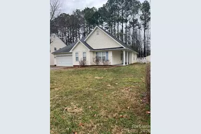 6117 Forest Pond Drive, Charlotte, NC 28262 - Photo 2