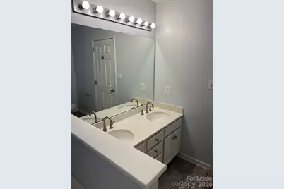 6117 Forest Pond Drive, Charlotte, NC 28262 - Photo 16
