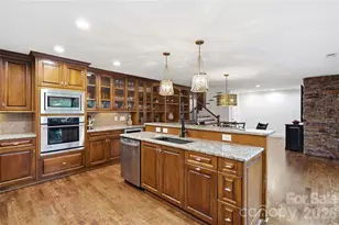 16121 Tana Tea Cir, Tega Cay, SC 29708 - Photo 8