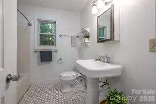 7 Timber Park Dr, Black Mountain, NC 28711 - Photo 34