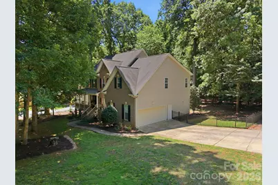2006 Wedgewood Drive, Weddington, NC 28104 - Photo 2