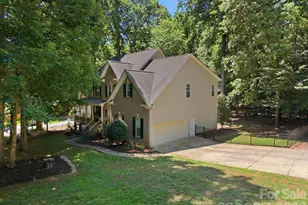 2006 Wedgewood Dr, Weddington, NC 28104 - Photo 2