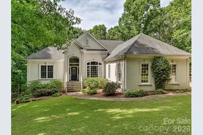 15001 Majestic Oak Drive, Charlotte, NC 28278 - Photo 1