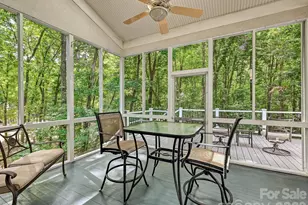15001 Majestic Oak Dr, Charlotte, NC 28278 - Photo 28
