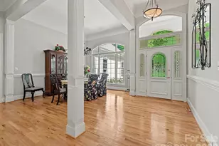 15001 Majestic Oak Dr, Charlotte, NC 28278 - Photo 4