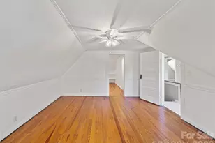 118 Robertson St, Burnsville, NC 28714 - Photo 24