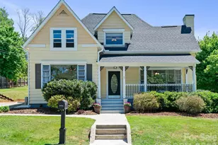 118 Robertson St, Burnsville, NC 28714 - Photo 1
