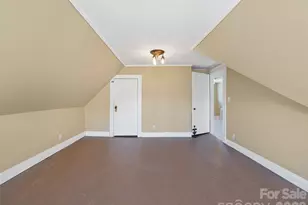 118 Robertson St, Burnsville, NC 28714 - Photo 30