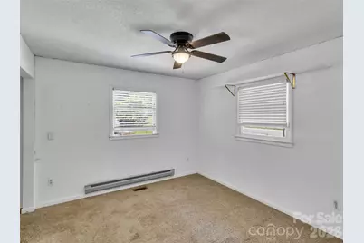 252 Oak Park Drive, Clyde, NC 28721 - Photo 22