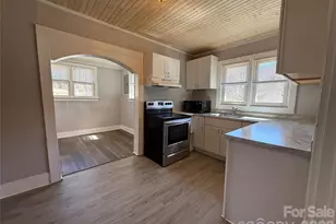 40 Little Knob Rd, Asheville, NC 28803 - Photo 18