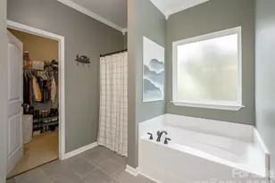 132 Beck Creek Cir, Flat Rock, NC 28731 - Photo 24