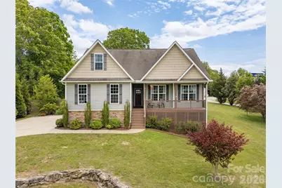 132 Beck Creek Circle, Flat Rock, NC 28731 - Photo 2