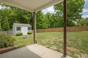 132 Beck Creek Cir, Flat Rock, NC 28731 - Photo 32